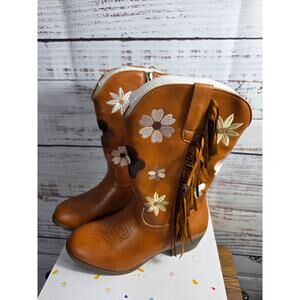 Motasha Girls Embroidered Cowboy boots size 4